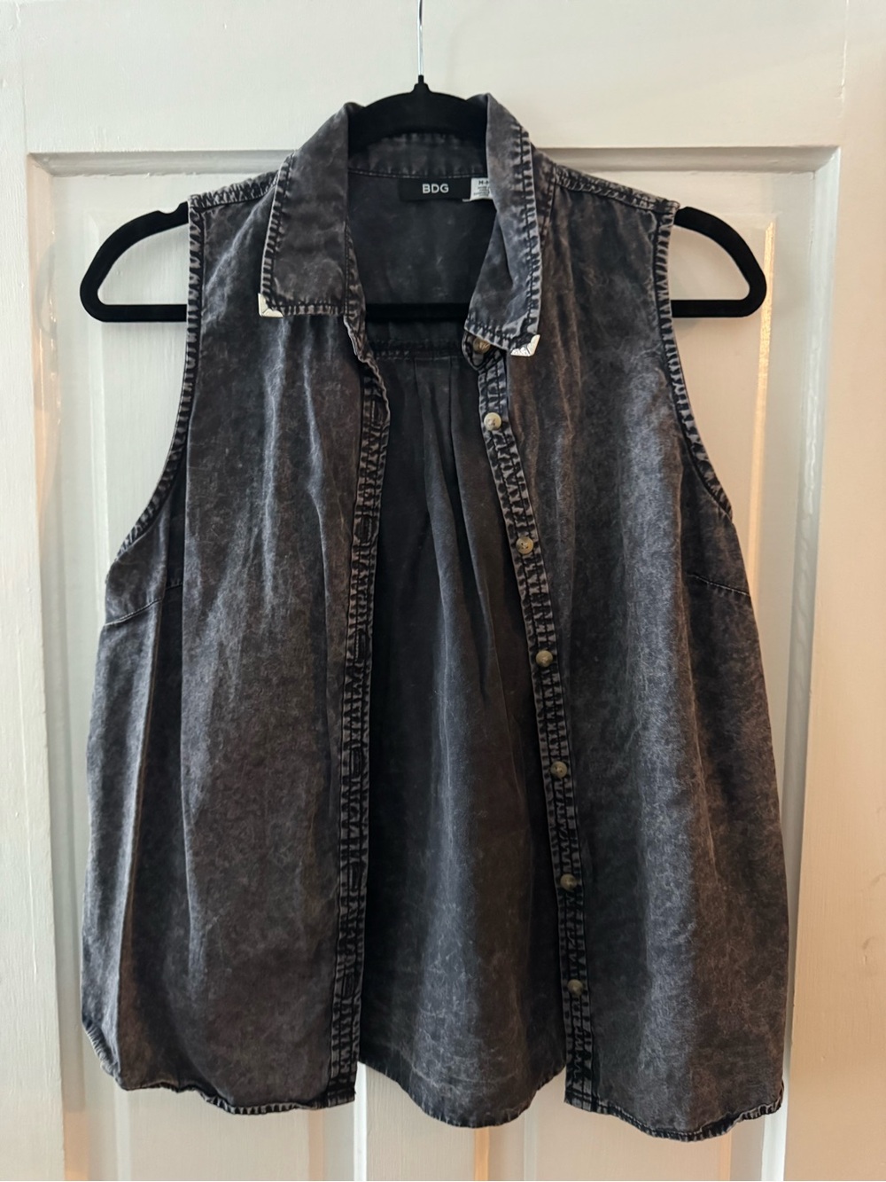 BDG Black Washed Denim Sleeveless Button-Up Top